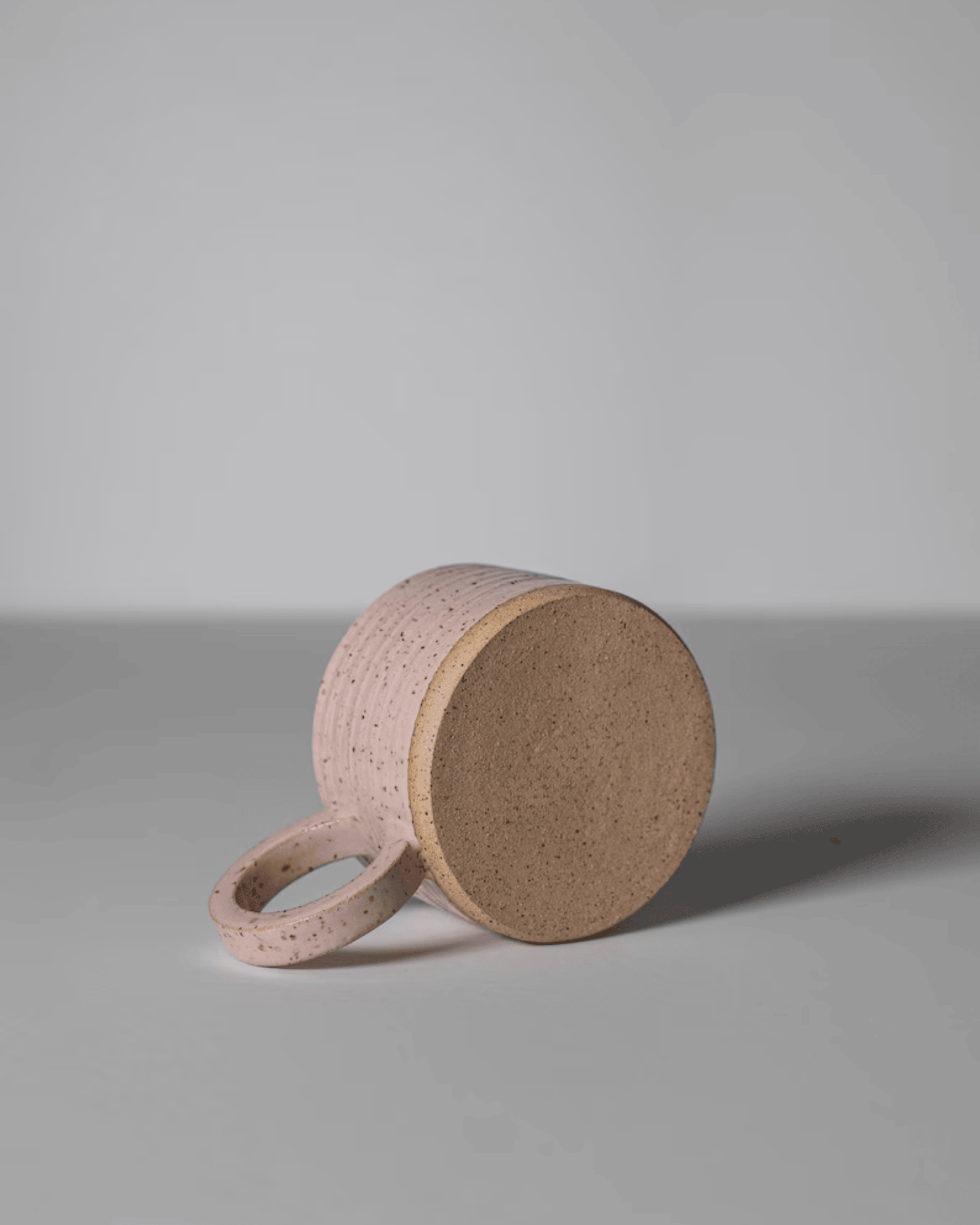 High Gloss & Straight-Walled Silhouette Modern Ribbed Ceramic Mug